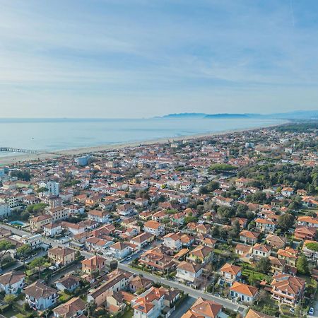Holiday Home Stella Marina By Interhome Marina di Pietrasanta Bagian luar foto